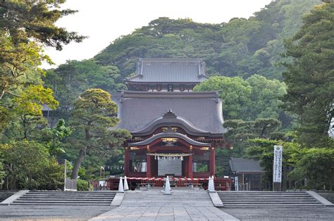 鎌倉 神社 おすすめ 〜歴史と神秘が交錯する聖地〜